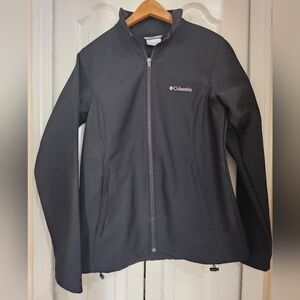 Columbia Women's Black Track High Neck Full zip Fleece Outdoor Jacket Size M.